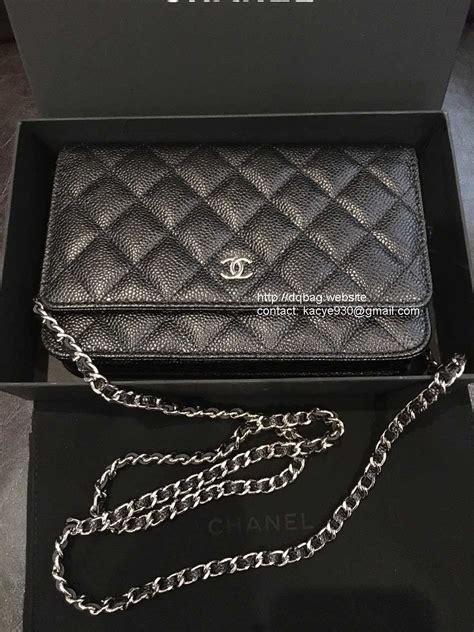 chanel classic wallet on chain.